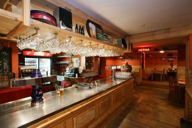 Hotel Saloon Zlin Ngoại thất bức ảnh