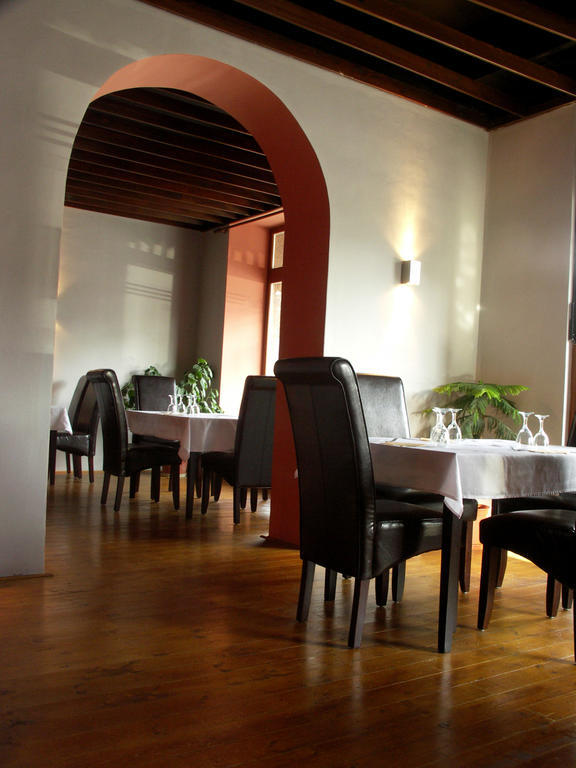 Hotel Saloon Zlin Ngoại thất bức ảnh