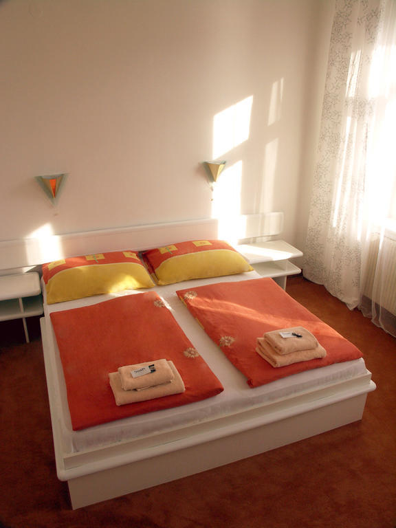 Hotel Saloon Zlin Ngoại thất bức ảnh